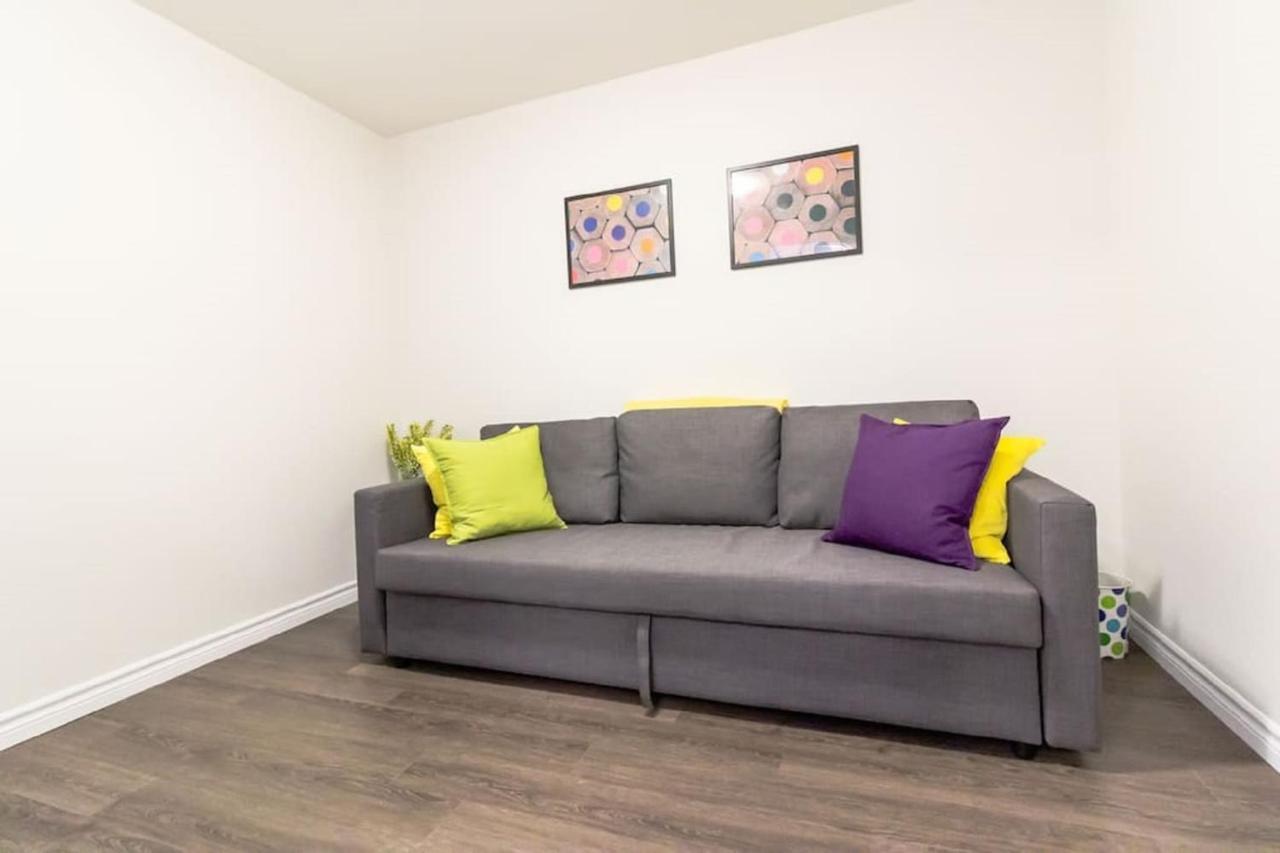 Newly Renovated Modern Condo Near Hospital, Unb Patio & Parking Coffee Saint John Exteriör bild